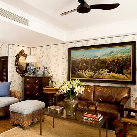 牡蛎盒子酒店 Umhlanga Rocks 客房 照片 A living room